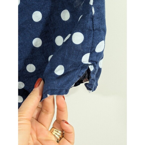 Maeve Navy Polka Dots Button Down 109% Linen Shirt Size Medium Beach Nautical - Picture 9 of 12